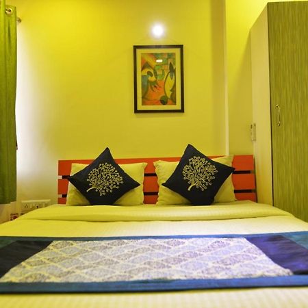Hotel Royal Apple Ahmedabad Eksteriør bilde