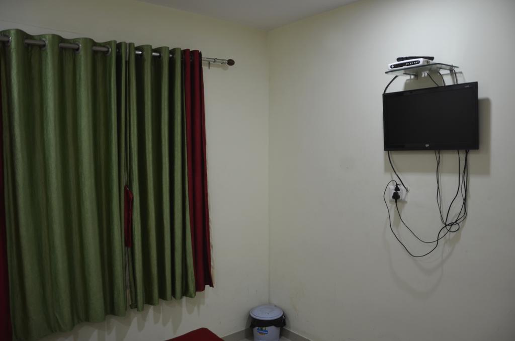 Hotel Royal Apple Ahmedabad Rom bilde