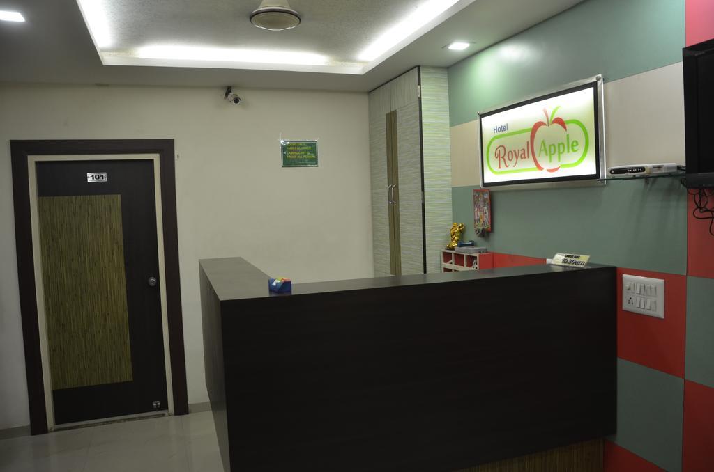 Hotel Royal Apple Ahmedabad Rom bilde